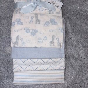 Adorable & Soft 4 Piece Infants’ Designs/Colors Blanket Gift Set Just For Them